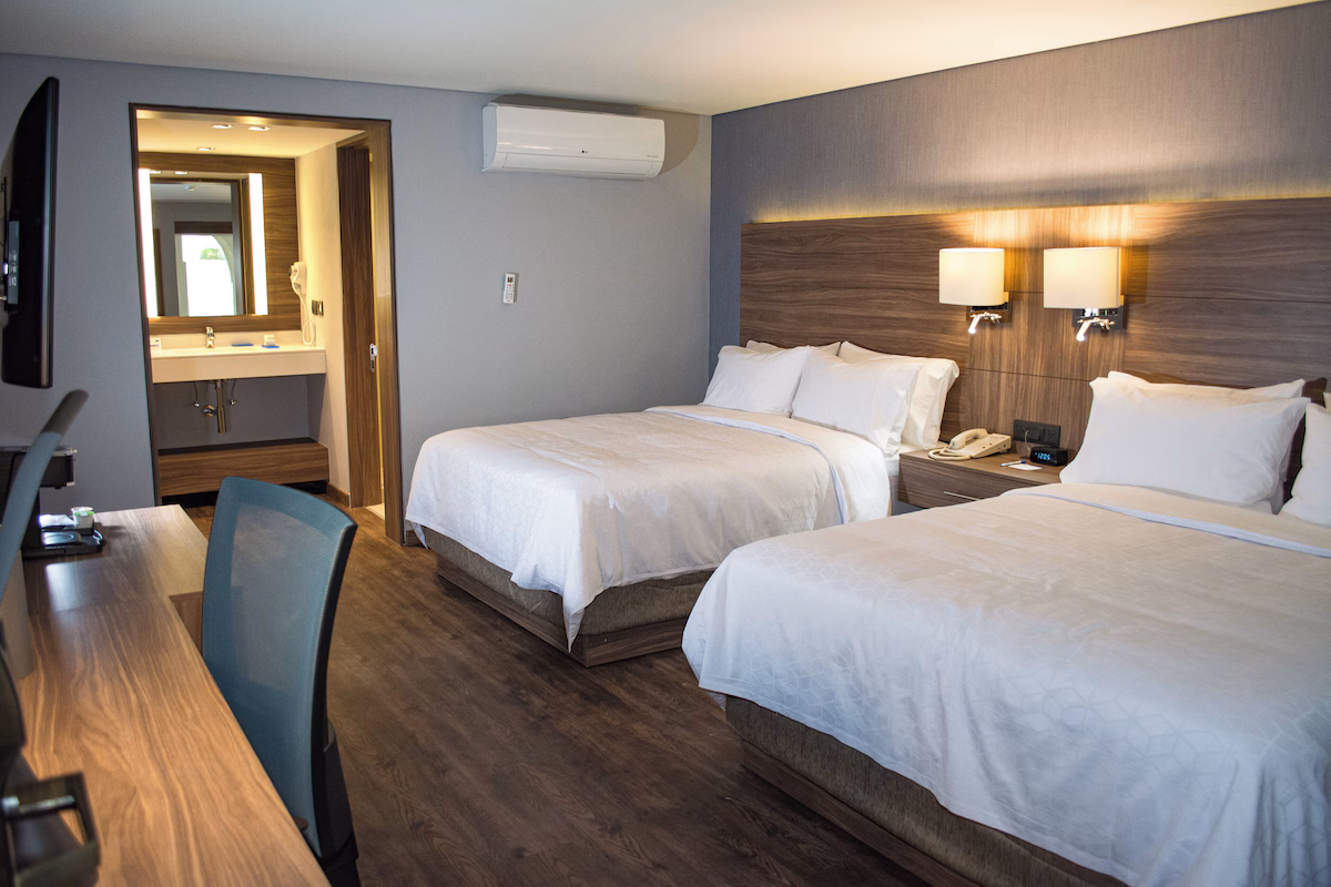 Holiday Inn Express Morelia — Estándar con dos camas Queen
