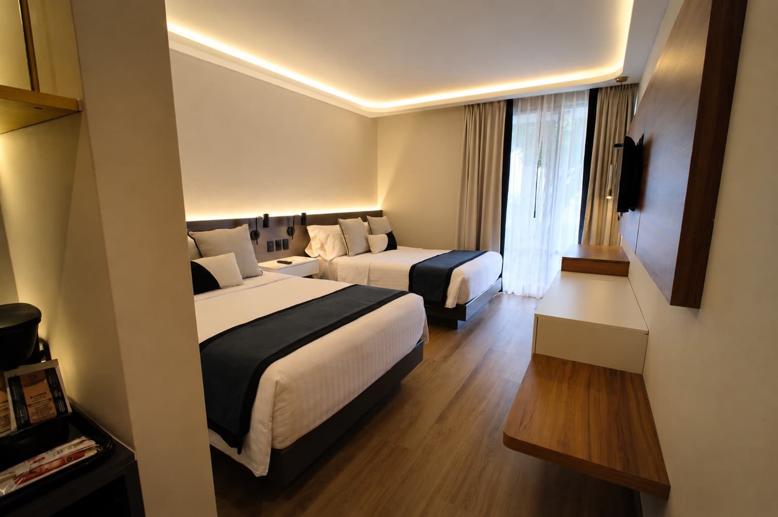 Hotel Horizon Morelia & Convention Center — Dos camas matrimoniales, 25 m²