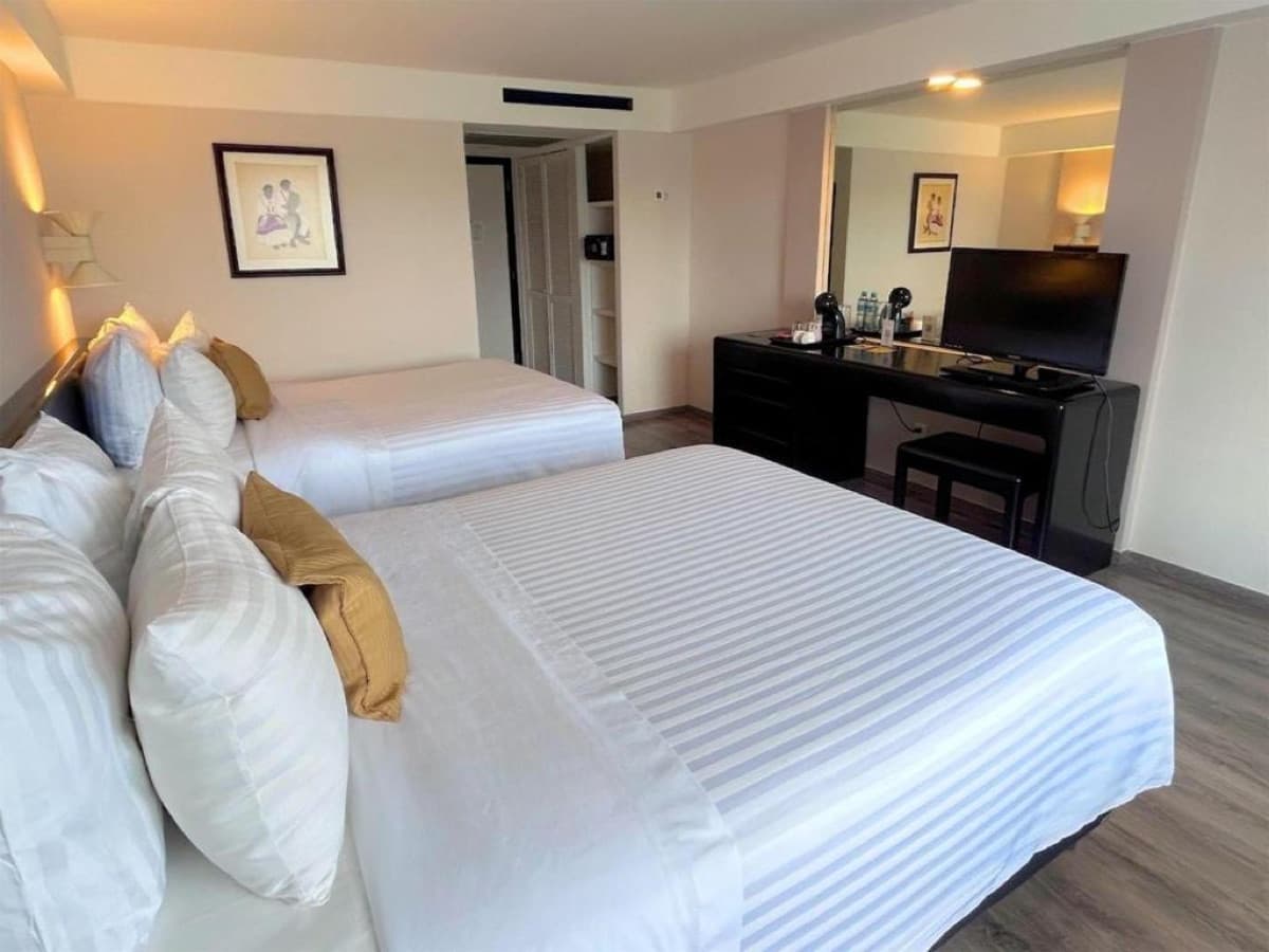 Grand Cantalagua Hotel Morelia — Centro de Convenciones — Habitación del hotel
